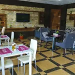 Al Farhan Suites Ishbillia